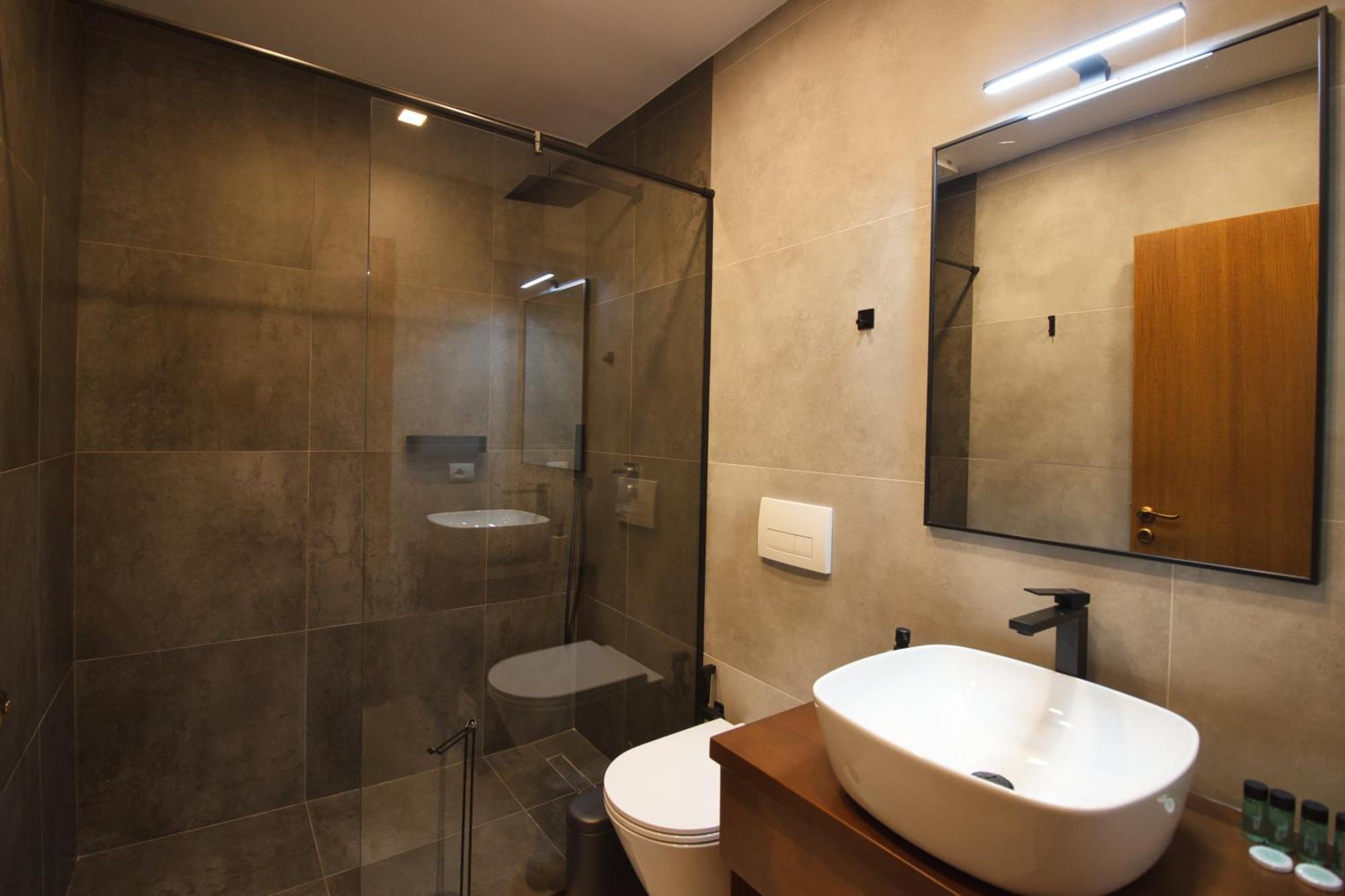 Castlefront Villa Gjirokastra Kültér fotó