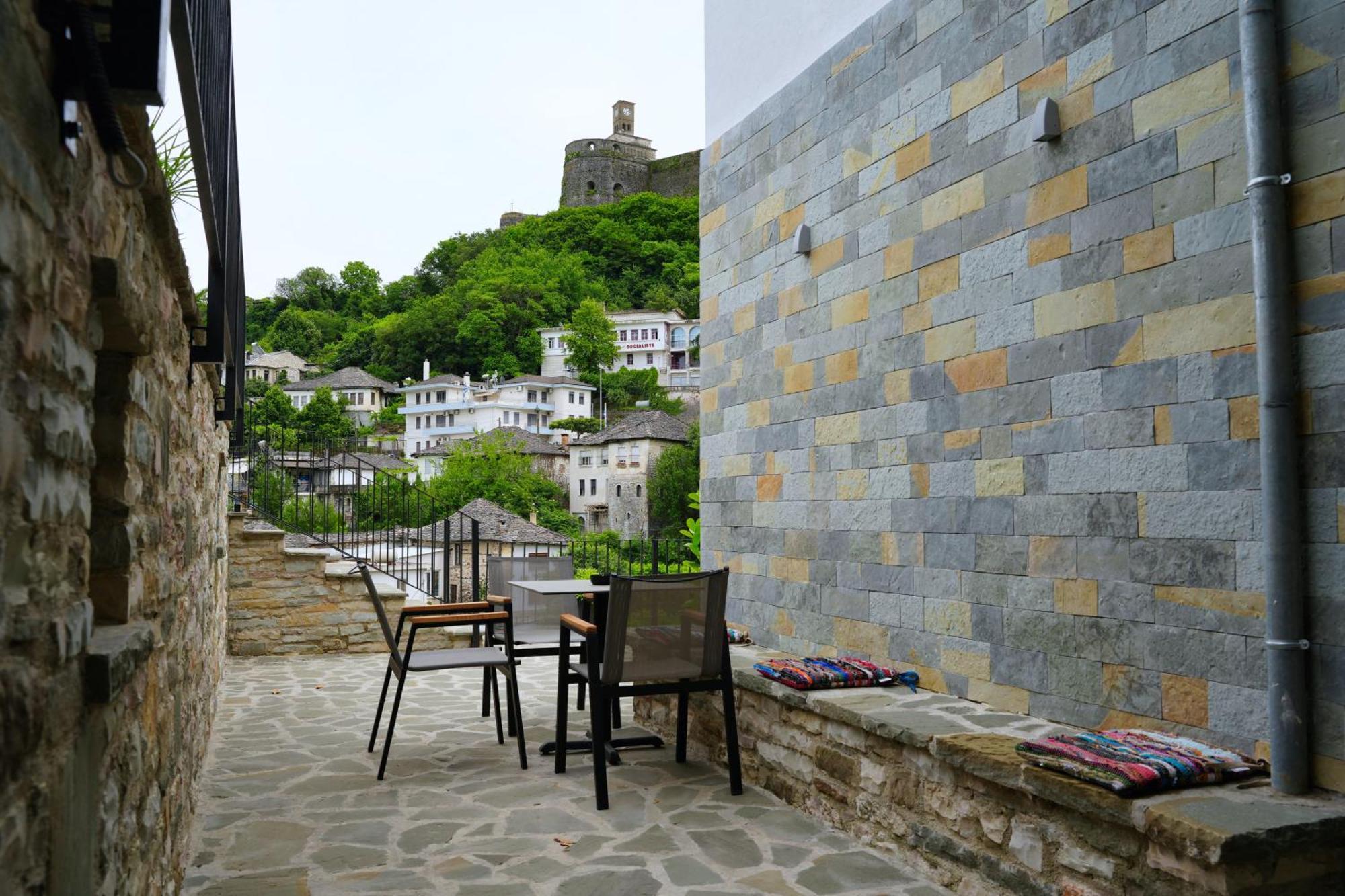 Castlefront Villa Gjirokastra Kültér fotó